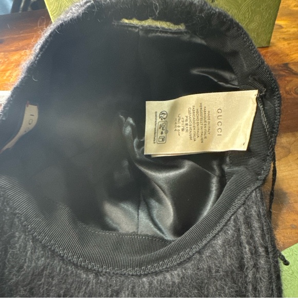 Gucci Black Mohair Baseball Hat NWT - Picture 3 of 7